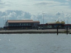 Voorbeeld afbeelding van Restaurant Land en Zeezicht in Holwerd